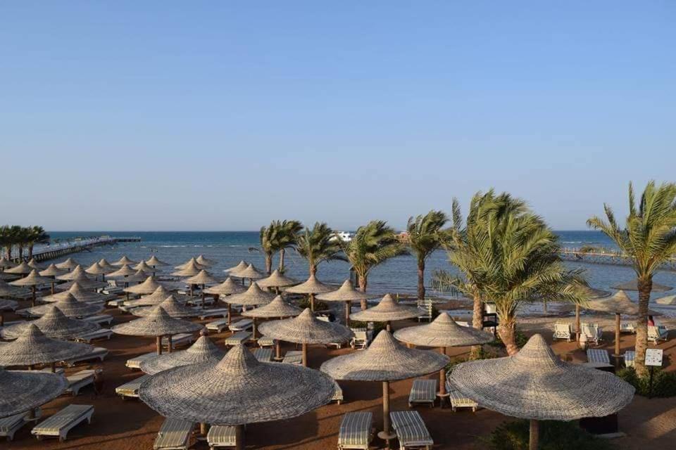 Comfortable Studio In Hotel Karma With Private Beach And Pools Family Only Or Female Hurghada Buitenkant foto